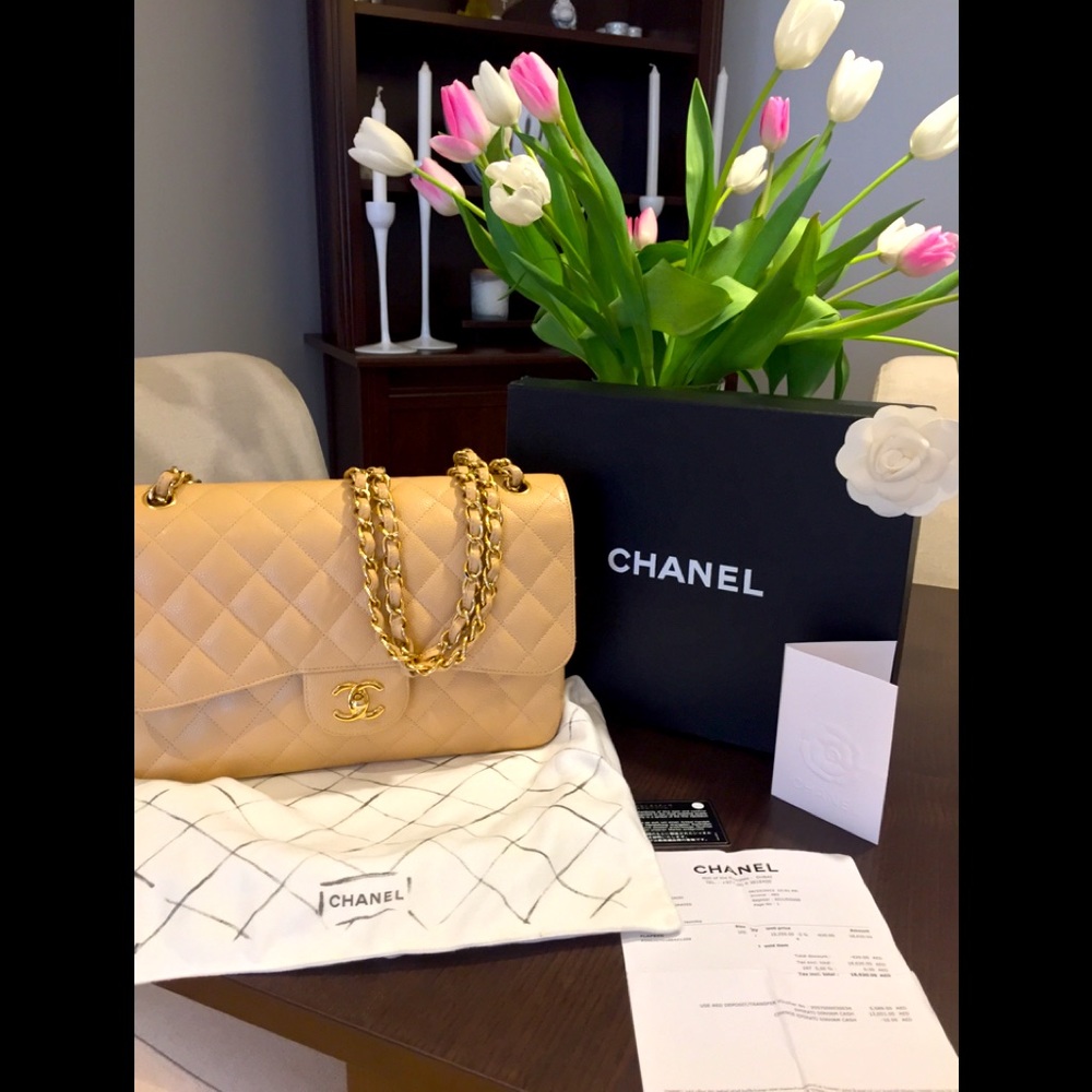 SOLD 🌺CHANEL JUMBO IN EXCELLENT - Picture 1 of 11